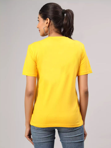 Three cats ago - Sukhiaatma Unisex Graphic Printed Yellow T-shirt