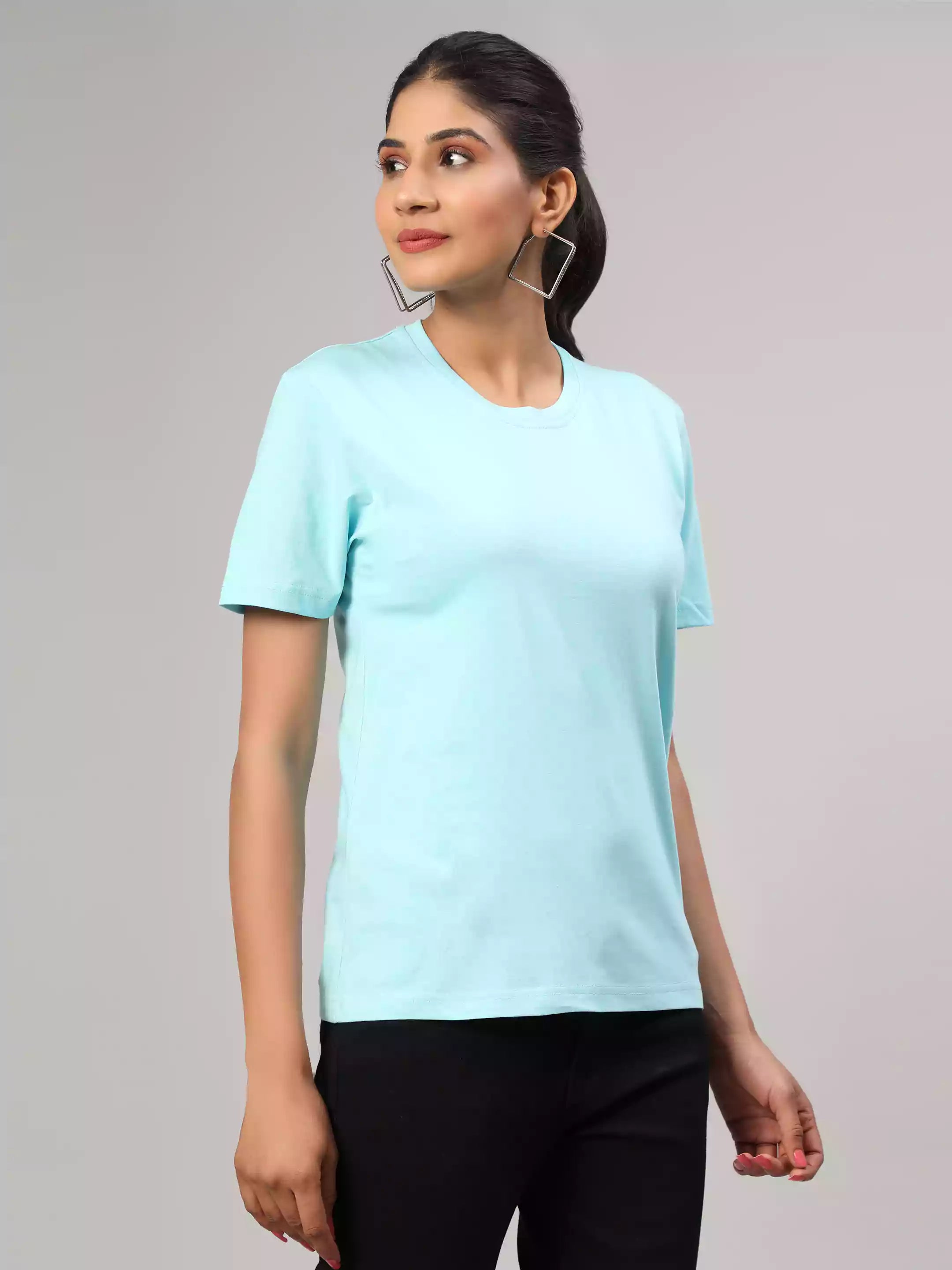 Aqua Blue - Sukhiaatma Unisex Basic T-shirt