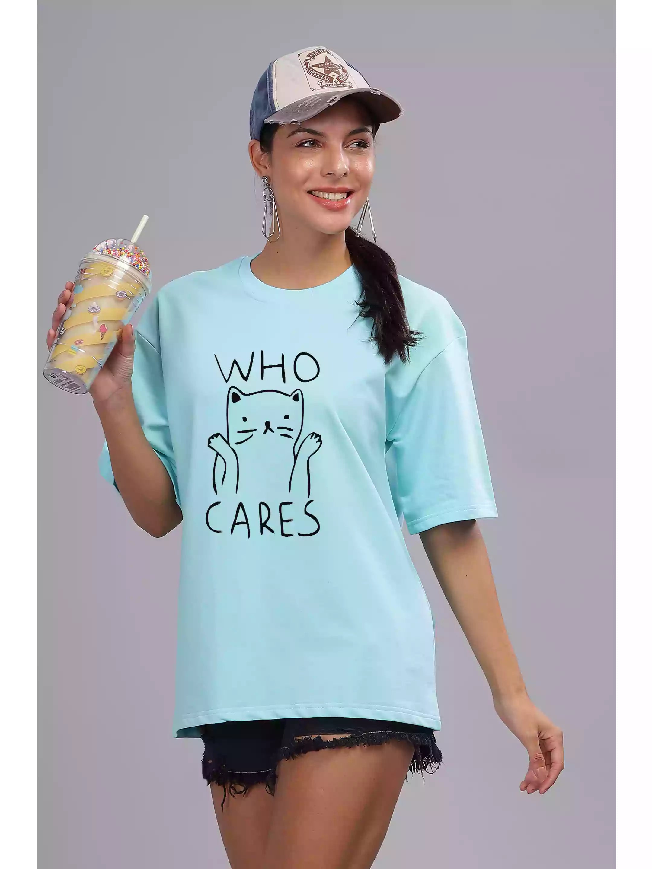 Who cares - Sukhiaatma Unisex Oversize Light Blue T-shirt